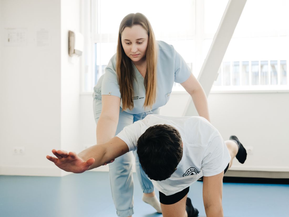 Physiotherapy centre branding and website project by ClinicsRise